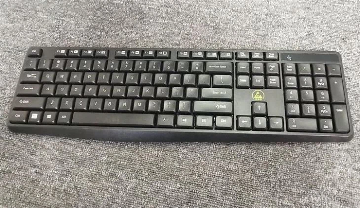 מקלדת ESD אלחוטית